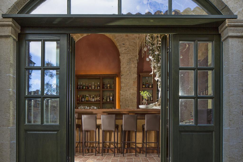מונמבאסיה Moni Emvasis Luxury Suites מראה חיצוני תמונה